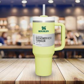 Stainless Steel Vacuum Insulated Tumbler With Lid And Straw For Water, 40 Oz Tumbler With Handle Stainless Steel 304 Car Cup Water Cup Vacuum Insulati (Color: Green)